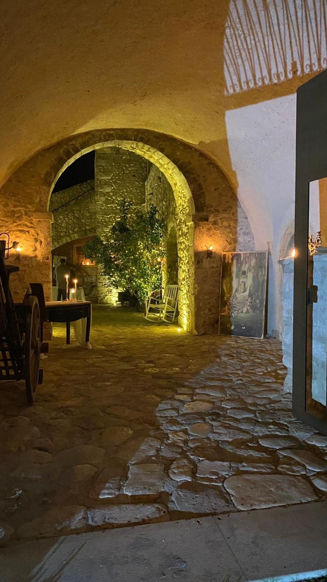 Masseria Barone Gambadoro Monte Sant'Angelo Bagian luar foto
